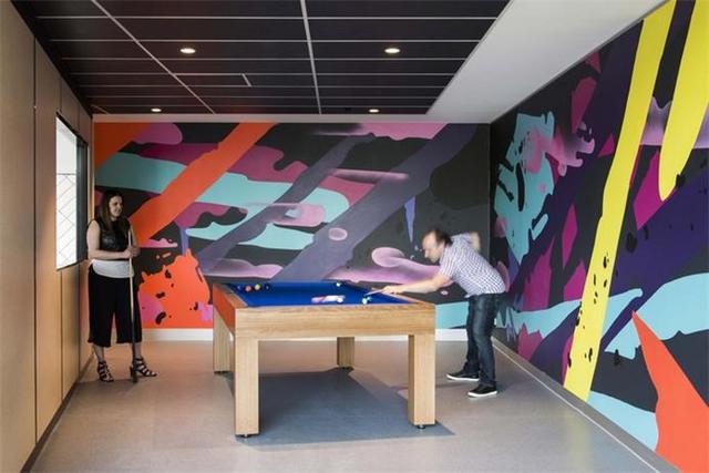 辦公空間:墨爾本在線教育公司現(xiàn)代風(fēng)格辦公室