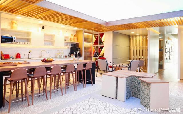 辦公空間:西班牙LinkedIn領(lǐng)英現(xiàn)代風(fēng)格辦公室設(shè)計(jì)