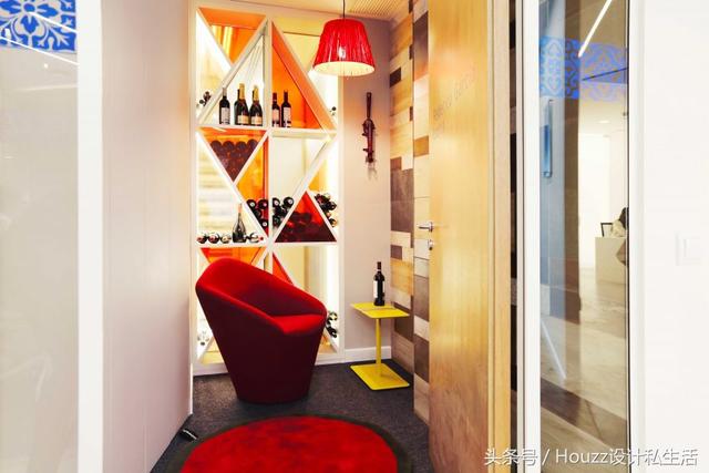 辦公空間:西班牙LinkedIn領(lǐng)英現(xiàn)代風(fēng)格辦公室設(shè)計(jì)