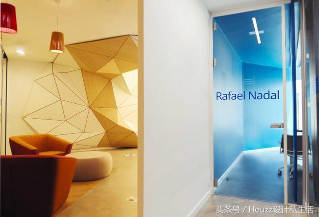 辦公空間:西班牙LinkedIn領(lǐng)英現(xiàn)代風(fēng)格辦公室設(shè)計(jì)