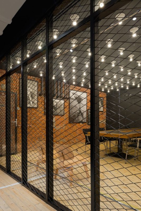 辦公空間，辦公室設(shè)計(jì)，媒體公司辦公室設(shè)計(jì)，現(xiàn)代風(fēng)格辦公室，體育媒體