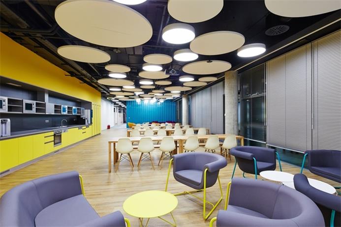 辦公空間，辦公室設計，科技公司辦公室設計，現(xiàn)代風格辦公室，在線旅行社