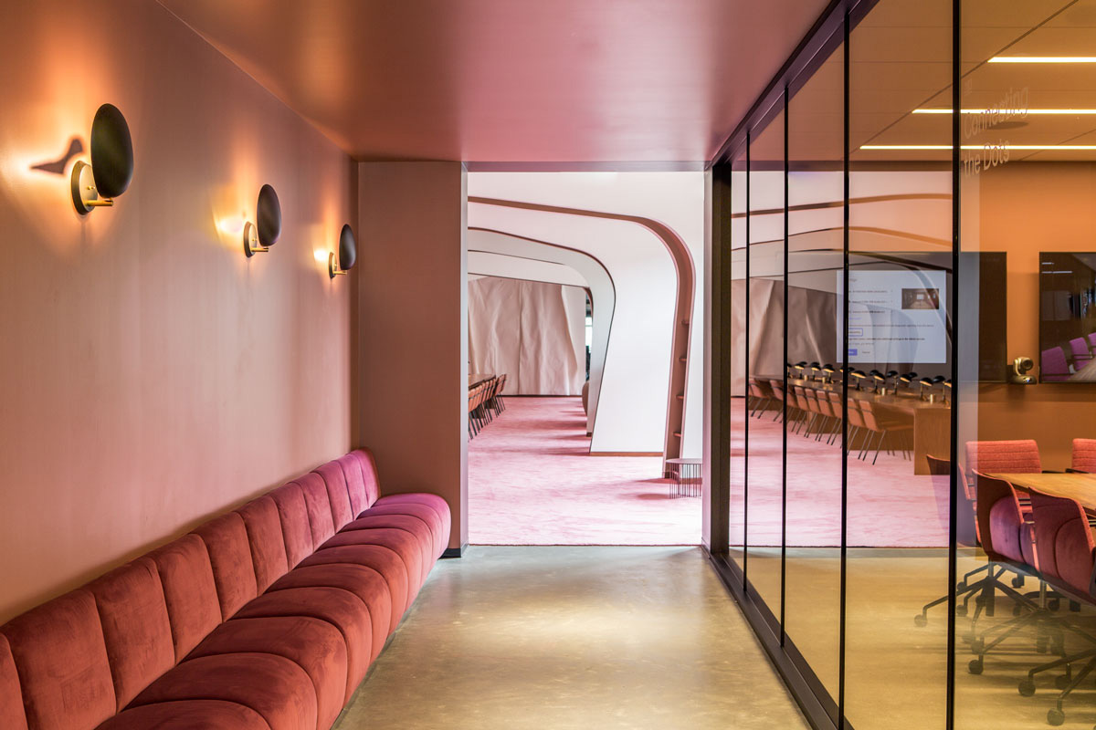 辦公空間，辦公室設(shè)計(jì)，科技公司辦公室設(shè)計(jì)，創(chuàng)意辦公室，現(xiàn)代風(fēng)格辦公室